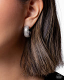 gleaming-gauge-silver
