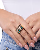 seasonal-statement-green