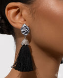 Iconic Zebra • Black