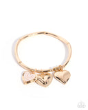 fashionable-family-gold