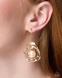 wall-street-wardrobe-gold
