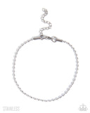 seamless-standout-silver