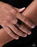 rustic-ruse-black