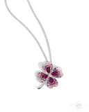 Four Leaf Fashion • Pink