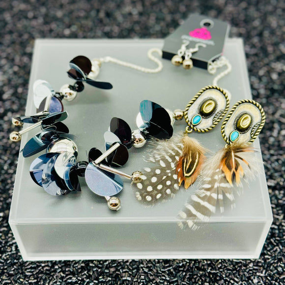 Feathers & Sequins • Party Pack Pair