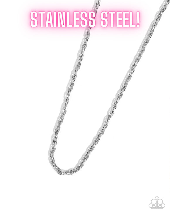 Simple Showroom • Silver