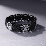 Palace Intrigue • Black