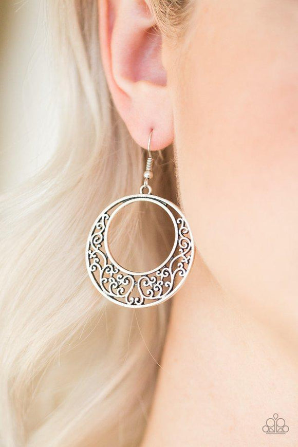 Newport Nautical • Silver