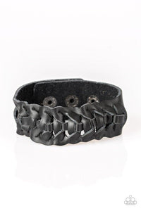 Rustle Up • Black