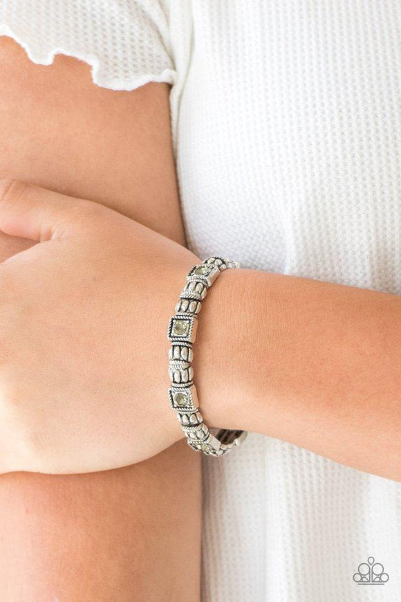 Metro Marvelous • Silver