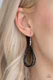 Knotted Knockout • Black