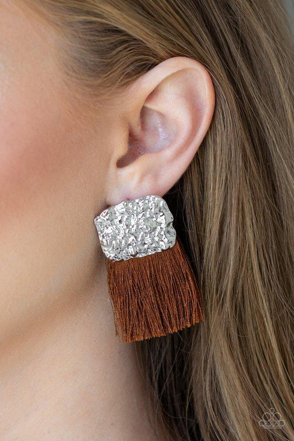 Plume Bloom • Brown