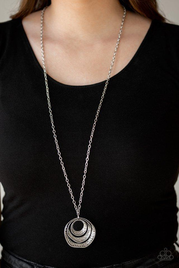 Breaking Pattern • Silver