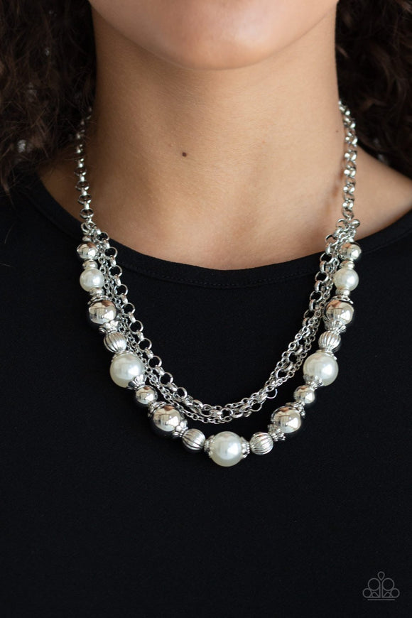 5th Avenue Romance • White