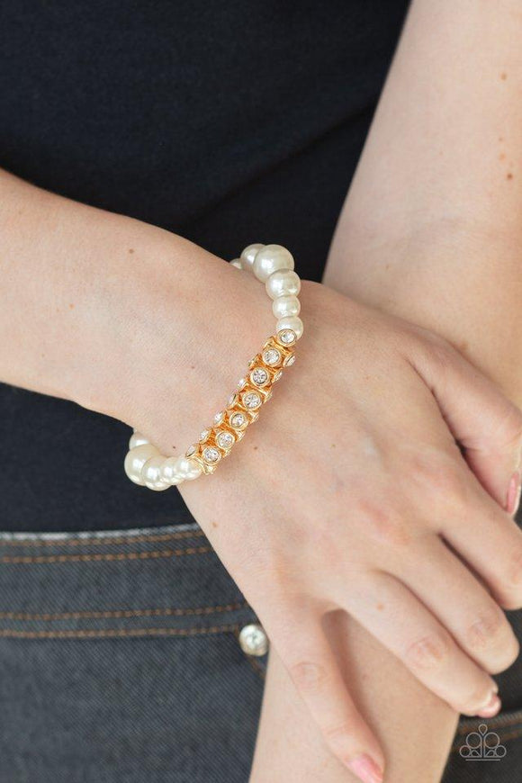 Traffic-Stopping Sparkle • Gold