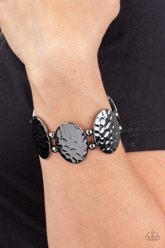 Radial Reflections • Gunmetal