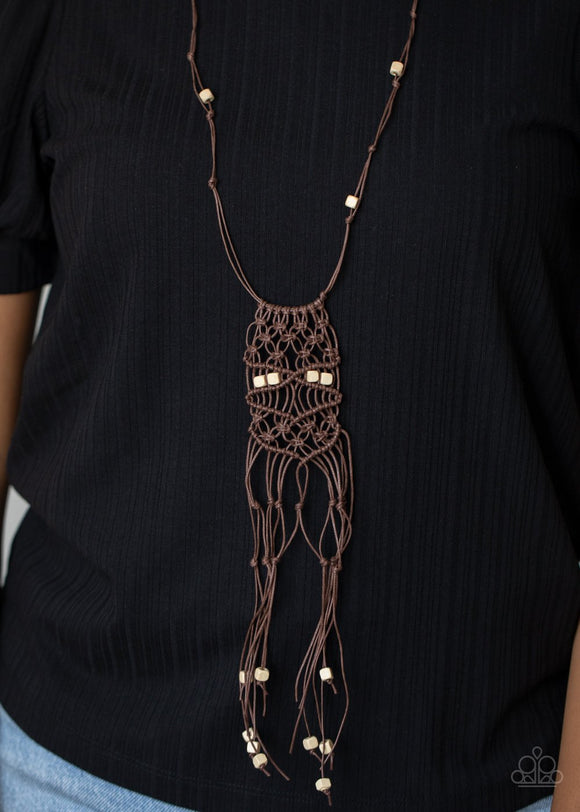 Macrame Majesty • Brown