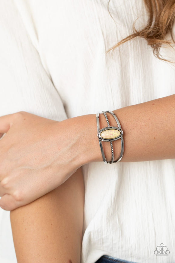 Stone Sahara • Yellow