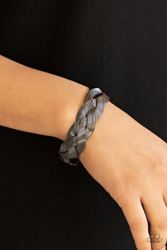 Woven Wonder • Gunmetal