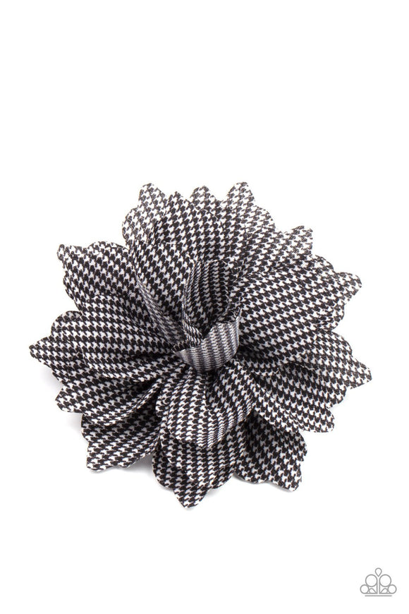 Plaid Prairies • Black