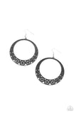 Bodaciously Blooming • Black