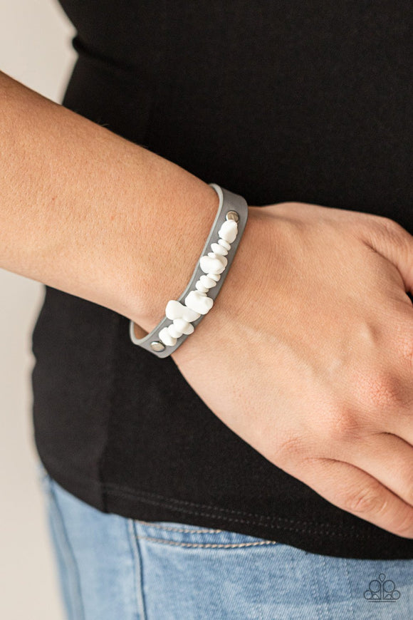 Pebble Paradise • Silver