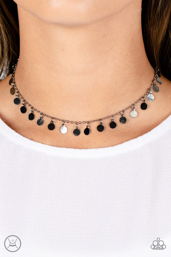 champagne-catwalk-black