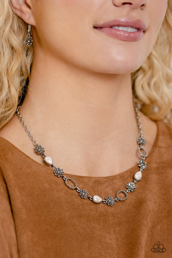 casablanca-chic-white