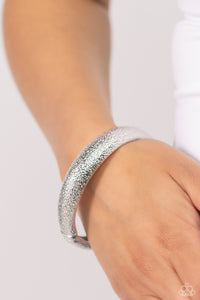 rippling-reunion-silver