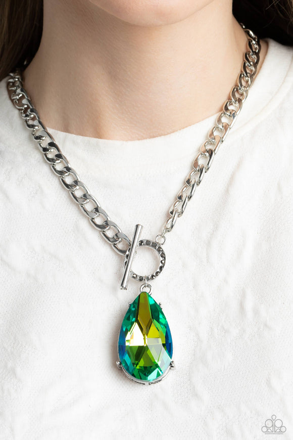 edgy-exaggeration-green
