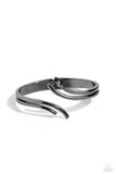 elven-elegance-black