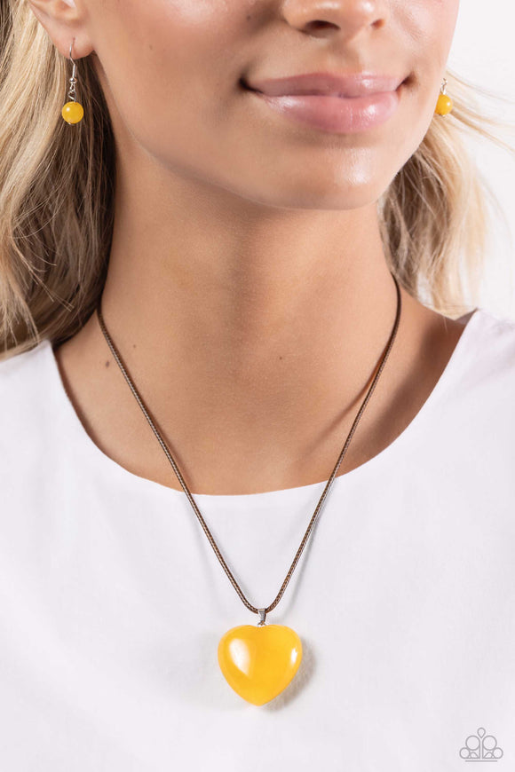 serene-sweetheart-yellow
