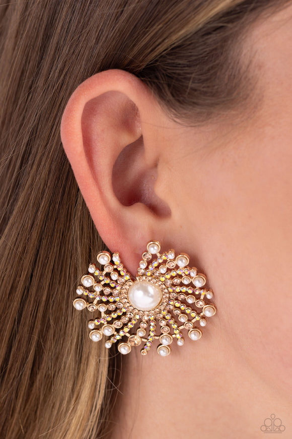 fancy-fireworks-gold